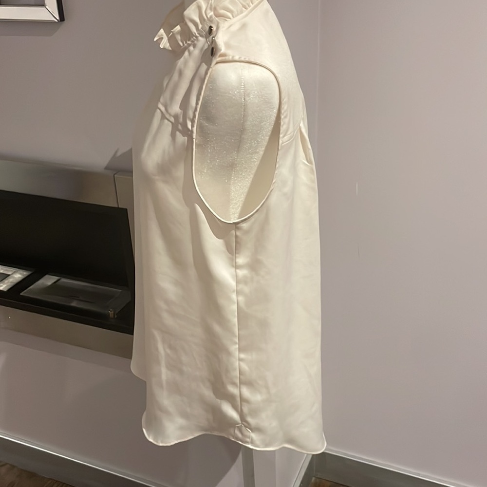 ♡LOFT shirt size medium - Picture 3 of 5